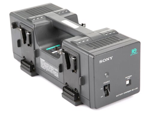 Зарядное устройство Sony BC-L100 для V-Mount аккумуляторов (4 слота)